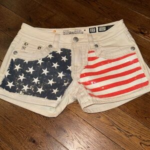 Miss Me Shorts